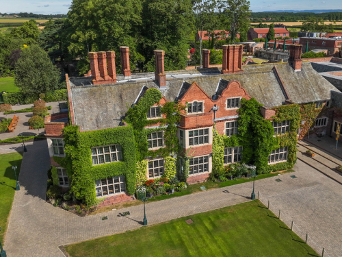 A Choice of Two Award-Winning Schools in Yorkshire