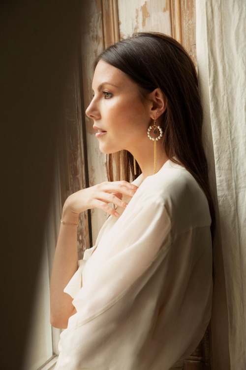 Add Gold Jewellery to Your Summer Wardrobe
