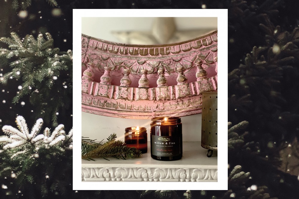 Christmas Scents Candle Round-Up, Living Lesh