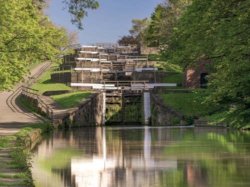 Discover All About the Painstaking Restoration of Bingley Five Rise Locks