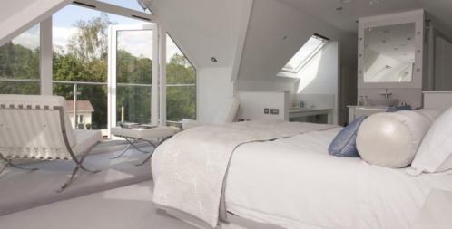 We Stayed in a Beautiful Oxfordshire Country House and This is What We Thought